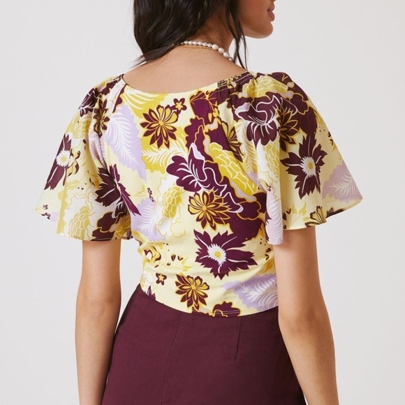 Anthropologie Maeve Cinched Flutter-Sleeve Top size Small - Picture 5 of 13